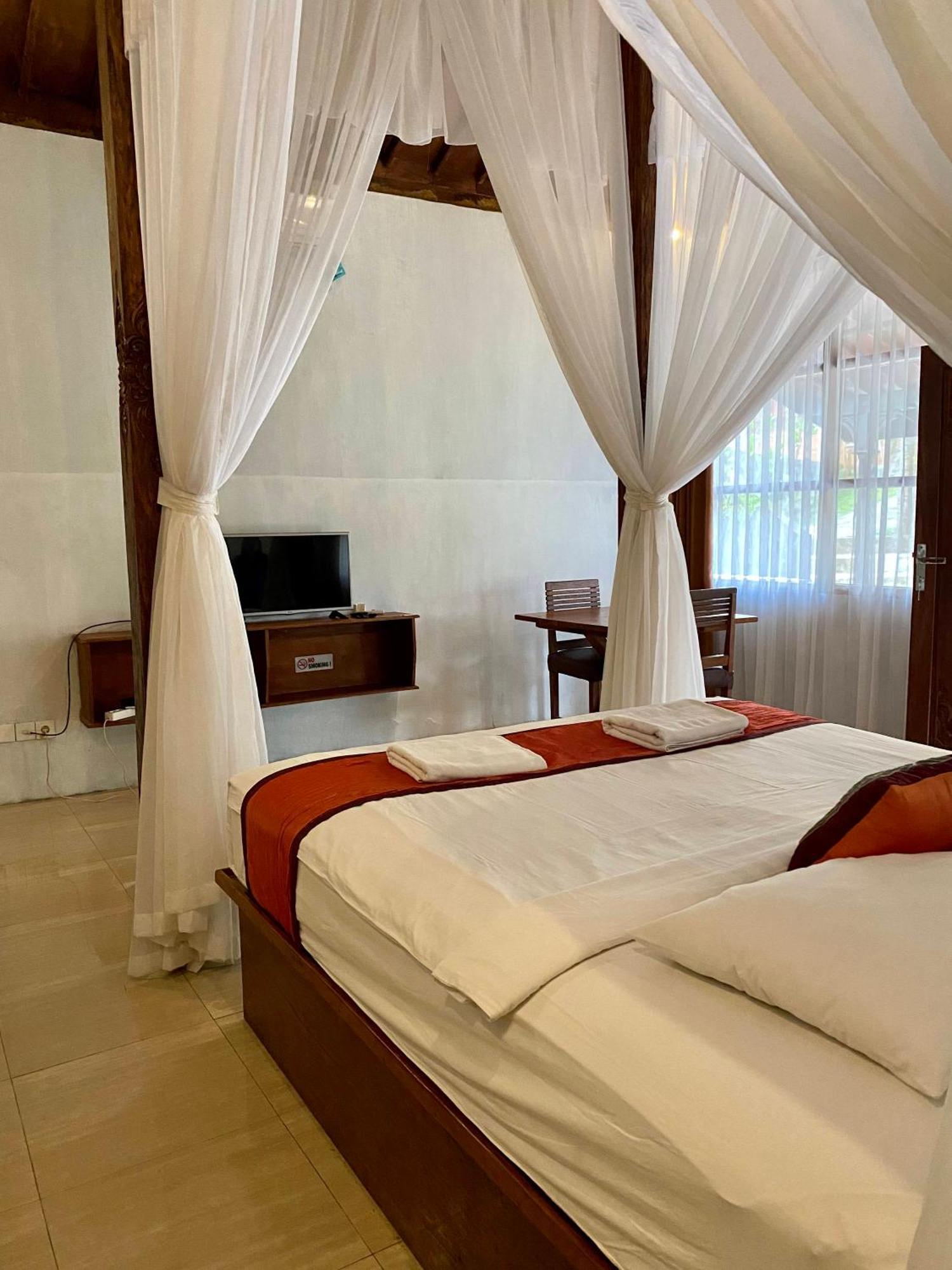 Kampoeng Joglo Ijen Villa Banyuwangi  Oda fotoğraf