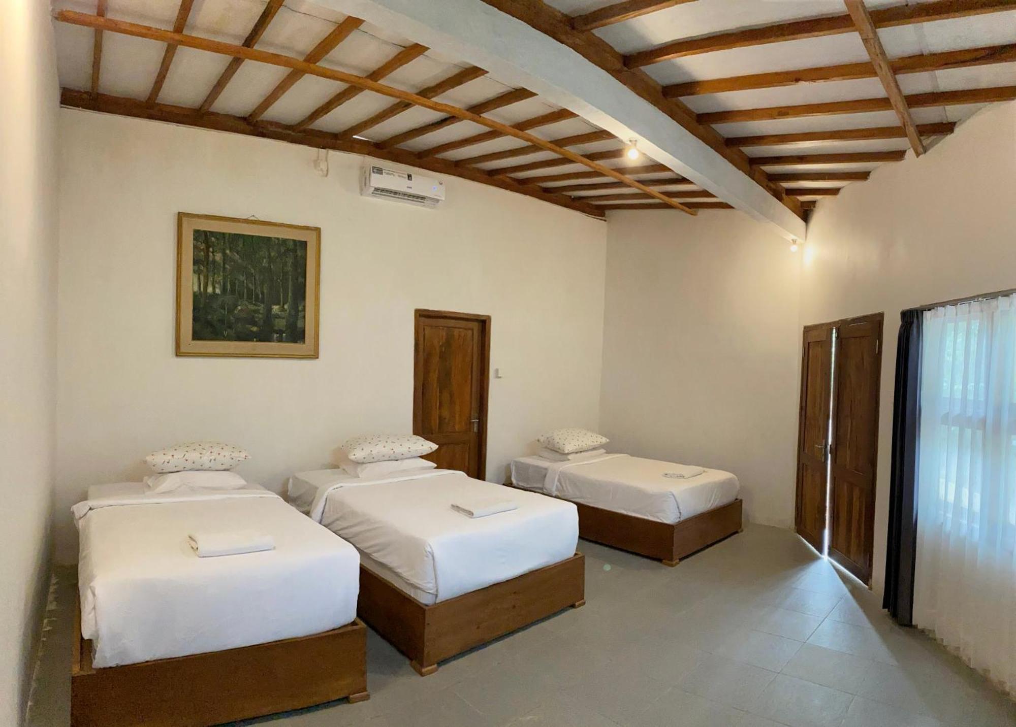 Kampoeng Joglo Ijen Villa Banyuwangi  Oda fotoğraf